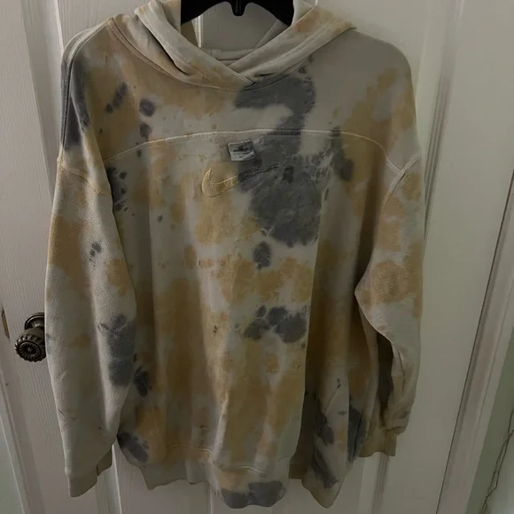 Nike Men's Size Large Tie-Dye Hooded Sweatshirt in Cream, Yellow and Gray - Picture 1 of 8